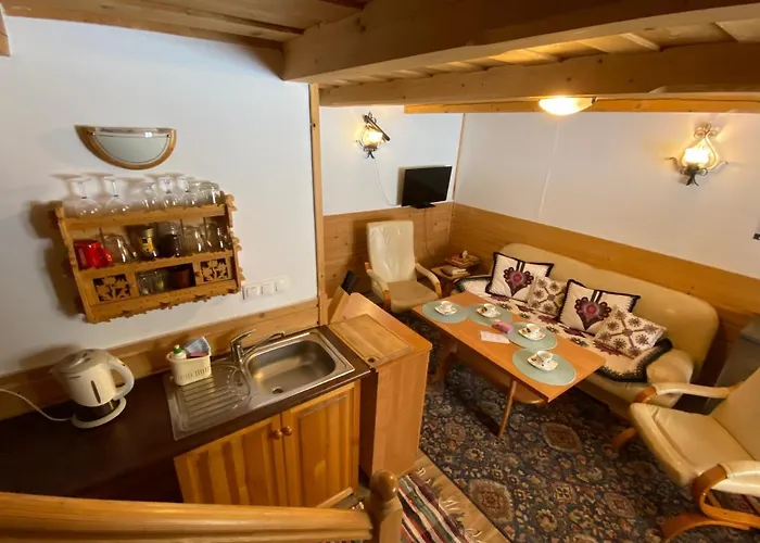 Domki Gorskie Campharenda شاليه زاكوباني